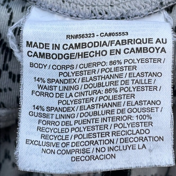 Nike Women Epic Run Tight Fit Dri-Fit Capri crop pant 904916-012 Size Medium - Picture 9 of 9